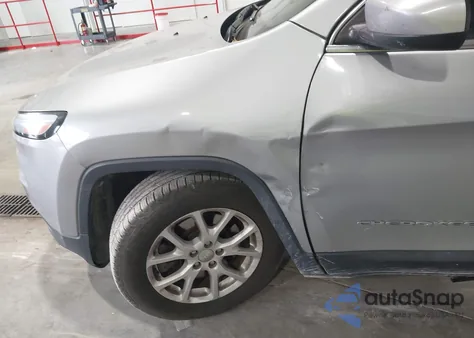 2016 Jeep Cherokee Latitude from USA, damaged, VIN 1C4PJLCB8GW264083